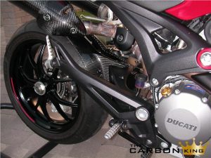 DUCATI MONSTER 796 1100 CARBON FIBRE REAR HUGGER FOR SINGLE SIDED SWINGARM FIBER