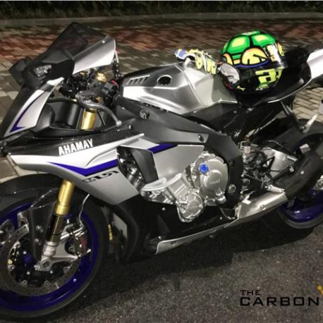 YAMAHA R1 2015 ON CARBON FIBRE FRONT BELLY PAN CHIN V PANEL IN TWILL WEAVE FIBER