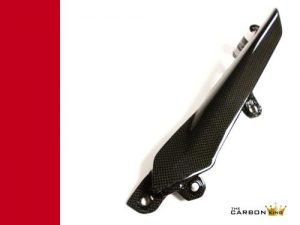 DUCATI SUPERSPORT 2017-19 CARBON CHAIN GUARD IN PLAIN WEAVE