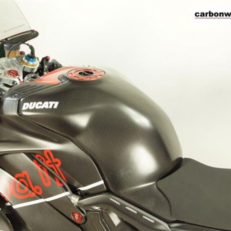 carbonworld-v4-panigale-tank-cover-complete-fitted.jpg