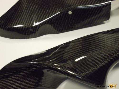 ducati-carbon-748-916-996-air-intake-covers-twill-weave.jpg