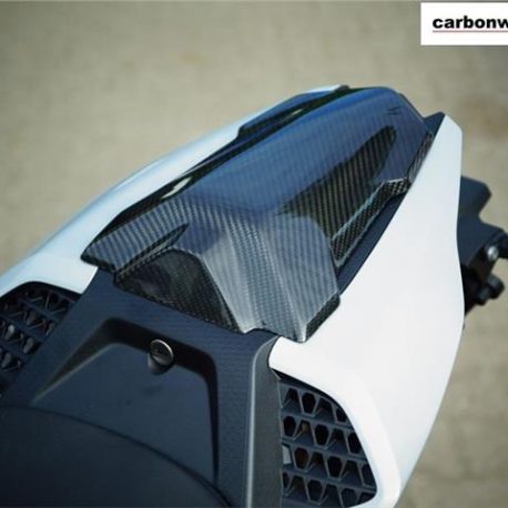 carbonworld-carbon-bmw-s1000rr-2019-pillion-seat-cover.jpg