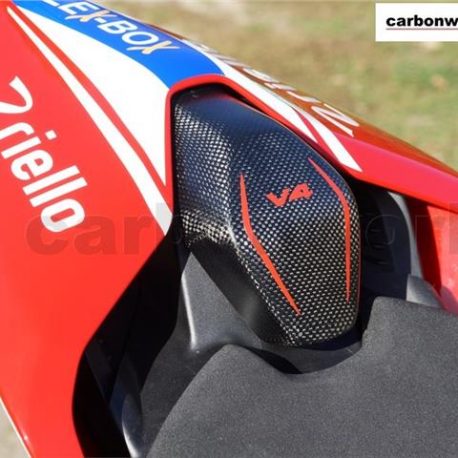 ducati-panigale-v4-seat-pad-cover-in-carbon-by-carbonworld-fitted.jpg