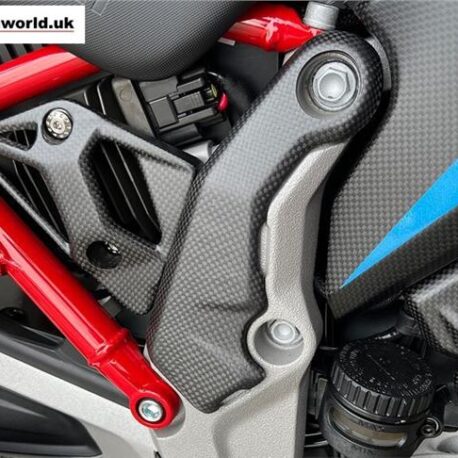 carbon-frame-covers-fitted-to-the-ducati-multistrada-v4.jpg