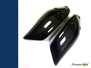 https://shared1.ad-lister.co.uk/UserImages/dccdce45-84a2-4984-a788-dd7d038e16de/Img/mt10_2022/yamaha-mt10-2022-carbon-air-intake-scoops.jpg