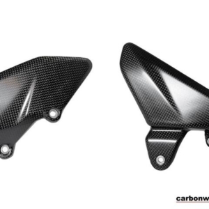 CARBONWORLD HEEL GUARD FOR DUCATI MULTISTRADA V4 PIKES PEAK/RS WITH FULL AKRAPOVIC EXHAUST