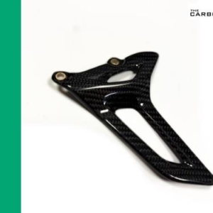 TRIUMPH SPEED TRIPLE RS/RR 1200 2021 ON CARBON LOWER CHAIN GUARD IN TWILL GLOSS