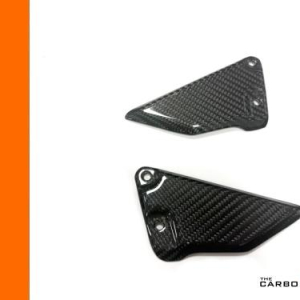 KTM DUKE 990 2024> CARBON RIDERS HEEL GUARDS IN TWILL GLOSS WEAVE